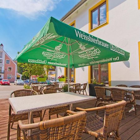 Gasthof Postbraeu Siegenburg Exterior foto